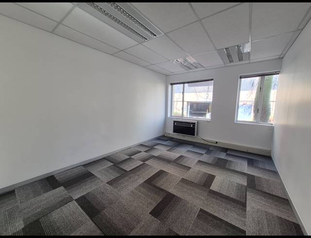321M² OFFICE TO LET IN SANDTON CENTRAL